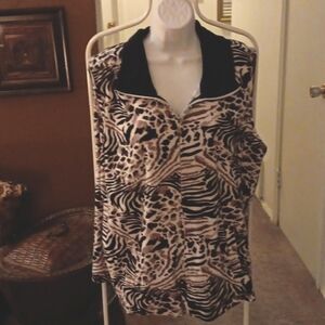 ❤️ FINAL REDUCTION VELOUR ANIMAL PRINT VEST